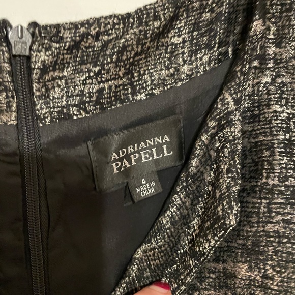 Adrianna Papell Black & Gold Brocade Dress - Size 4 - Picture 11 of 11